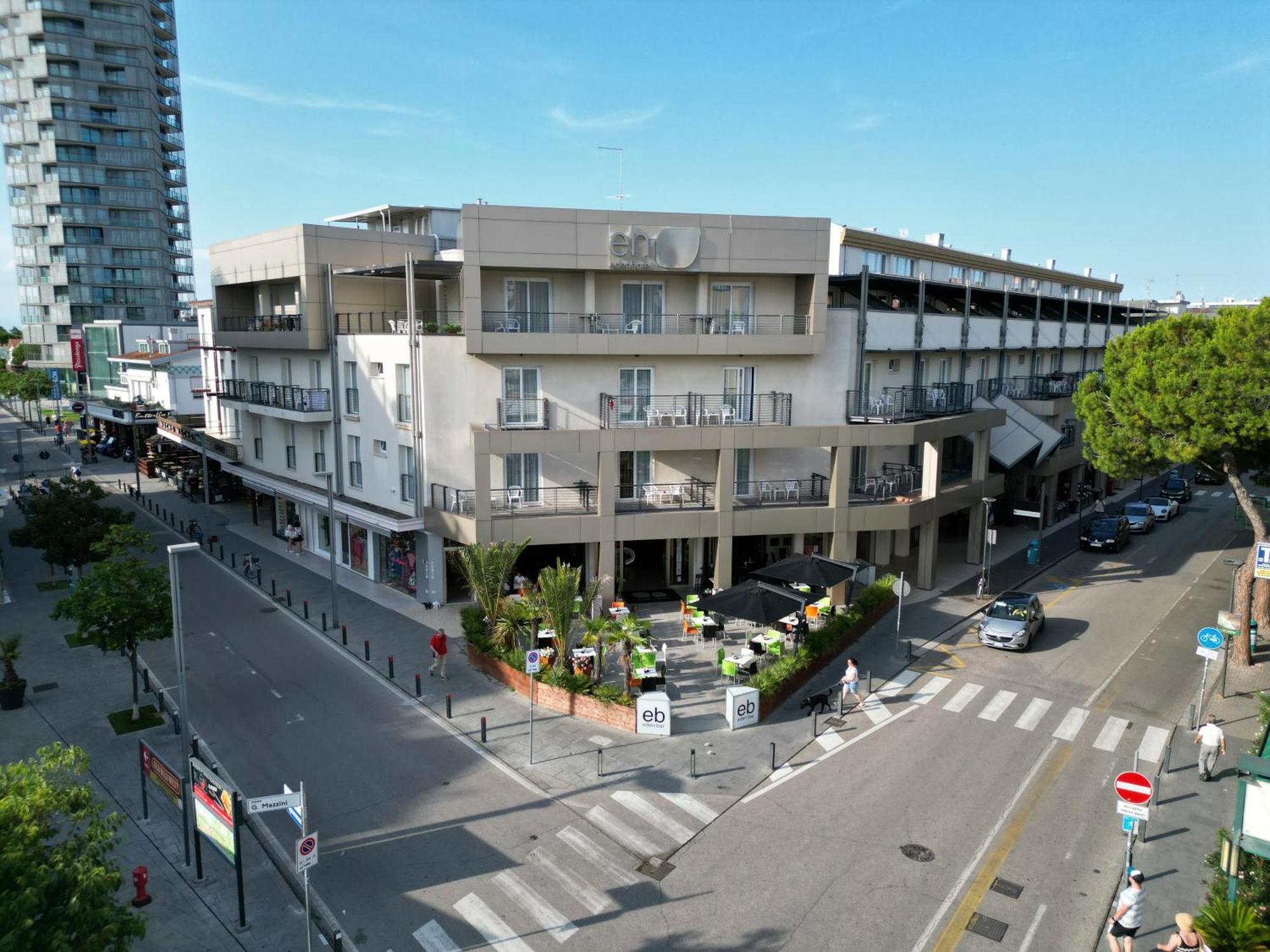 Eden Hotel 4*